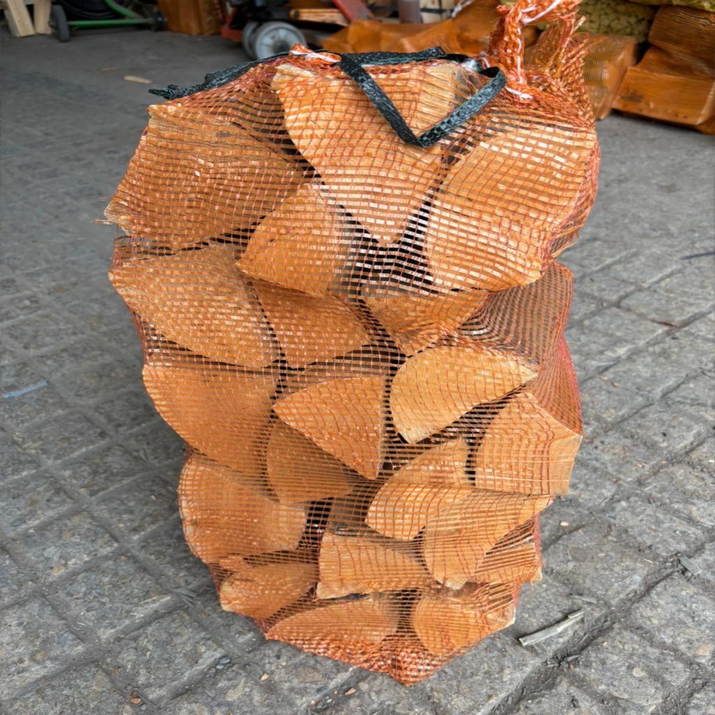 Kiln Dried Birch Firewood Logs